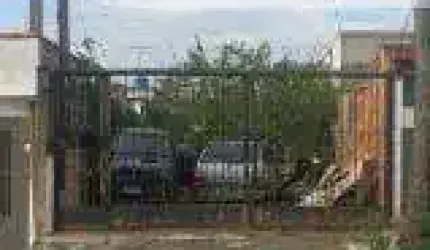 VENDO TERRENO NA VILA FLORIDA