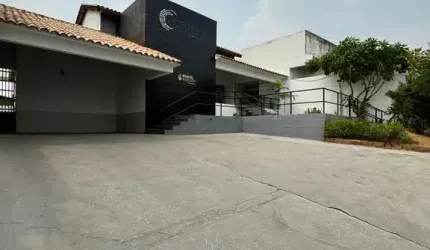 Imóvel Comercial na Av Ramiro de Noronha: Ponto Comercial para Locação em Cuiabá-MT!