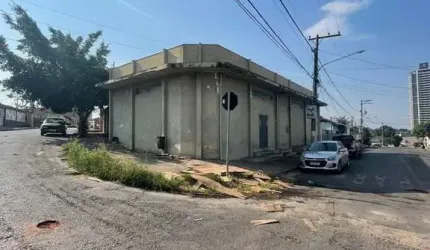 Salão Comercial à Venda em Cuiabá-MT, Jardim Leblon - 216,01 m² de Área Próximo à Miguel Sutil