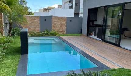 Casa á venda no  Condomínio Alphaville Cuiabá II