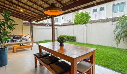 Luxo - Casa 3 Quartos com Suíte no Condomínio Itatiaia – Colina de Laranjeiras.