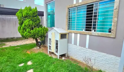 Casa Linear com 3 Quartos e Suíte – Bairro Tranquilo e Excelente Localização em Planície da Serra.