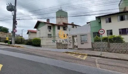 Apartamento em Capoeiras, Florianópolis/SC
