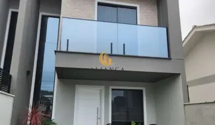 Sobrado em Bela Vista, Palhoça/SC