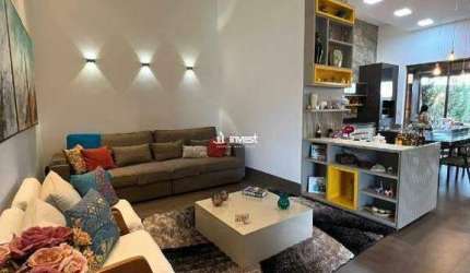 Casa deslumbrante em terreno de esquina que oferece uma combinação única de elegância e conforto no condomínio Cyrela !