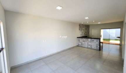 Casa nova com excelente localização no bairro Filinha Mendes