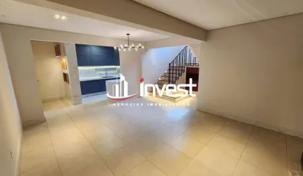 Apartamento duplex com excelente localização no bairro Santa Maria