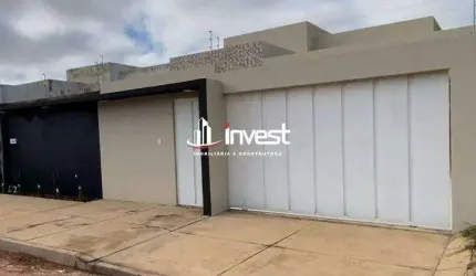 Casa à venda, 3 quartos, 4 vagas, Centro - Caldas Novas/GO