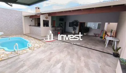 Casa a venda no Jardim Nenê Gomes com 3 quartos e piscina