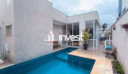 Casa com 3 suítes e piscina para venda no Damha 1