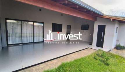 Linda casa com 3 quartos e uma suíte a venda no Leblon