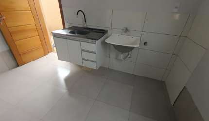 Aluga-se Excelente Kitinete - Setor Serrinha - Proximo a TV Anhanguera