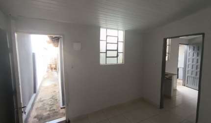 Aluga-se Imóvel 1 quarto - Rua Ipameri - Campinas Goiânia
