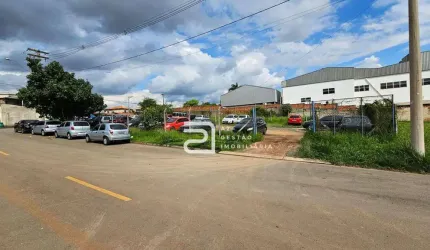 Terreno à venda, 715 m² por R$ 830.000,00 - São Vicente - Piracicaba/SP