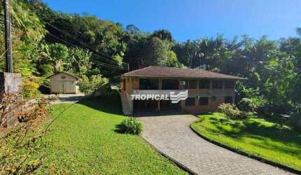 Casa com 4 dormitórios para alugar, 350 m² por R$ 12.019,17/mês - Itoupava Seca - Blumenau/SC