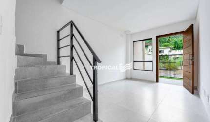 Sobrado com 2 dormitórios à venda, 76 m² por R$ 370.000,00 - Ribeirão Fresco - Blumenau/SC