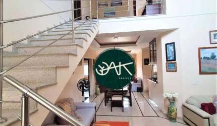 Casa com 4 dormitórios à venda, 280 m² por R$ 2.500.000,00 - Jardim das Colinas - São José dos Campos/SP