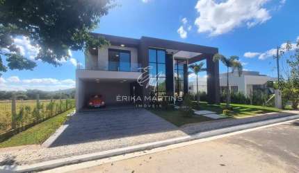 Condomínio Vitoria Golf Residence - Casa com  5 suítes no Vila Jardim Presidente