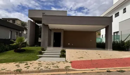 Condomínio Gran Royalle - Casa com 4 quartos no Condomínio Gran Royalle
