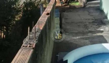 Casa com 3 quartos à venda, 140 m² por R$ 350.000 - Linhares - Juiz de Fora/MG