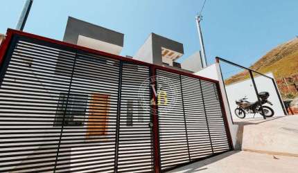 Excelente Casa com 4 Quartos - Recanto da Mata 2 - Juiz de Fora/MG