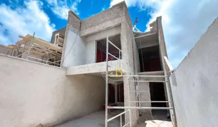 Excelente Casa com 3 Quartos - São Pedro - Juiz de Fora/MG