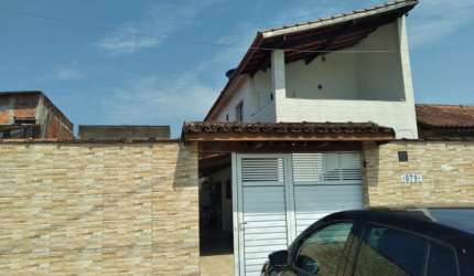 2 CASAS SOBRESPOSTA EM ÁREA DE 250M² COM SUITE E ÁREA GOURMET - R$ 498 MIL