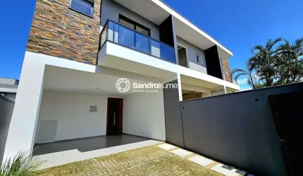 Geminado para Venda em Joinville, SAGUAÇU, 3 dormitórios, 1 suíte, 3 banheiros, 3 vagas