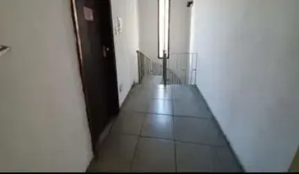 Casa com 6 Quarto(s) e 4 banheiro(s) para Alugar, 250 m² por R$ 5500 / Mês