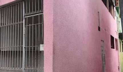 Casa com 2 Quarto(s) e 2 banheiro(s) para Alugar, 60 m² por R$ 1050 / Mês