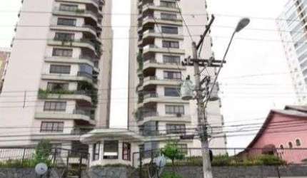 Apartamento com 3 Quarto(s) e 2 banheiro(s) para Alugar, 140 m² por R$ 3200 / Mês