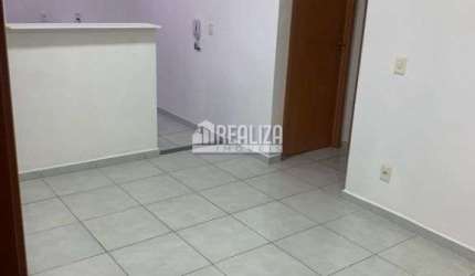Apartamento com 2 Quarto(s) e 1 banheiro(s) para Alugar, 50 m² por R$ 1705 / Mês