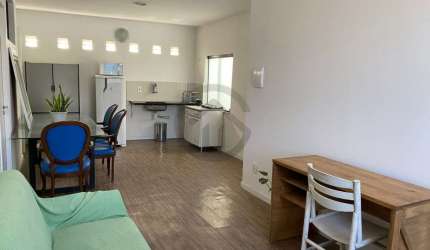 Apartamento com 1 Quarto(s) e 1 banheiro(s) para Alugar, 45 m² por R$ 2150 / Mês