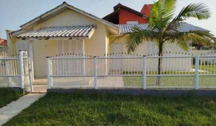 Casa com 2 Quarto(s) e 1 banheiro(s) para Alugar, 110 m² por R$ 2446 / Mês
