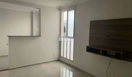 Apartamento com 2 Quarto(s) e 1 banheiro(s) para Alugar, 50 m² por R$ 1490 / Mês
