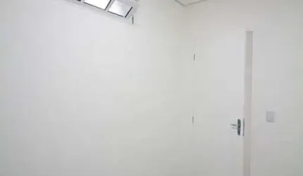 Apartamento com 1 Quarto(s) e 1 banheiro(s) para Alugar, 30 m² por R$ 950 / Mês