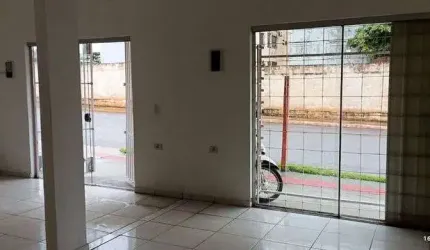 Apartamento com 2 Quarto(s) e 1 banheiro(s) para Alugar, 45 m² por R$ 1300 / Mês