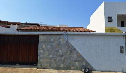 Casa com 4 quartos à venda na Lourival Cairo, 290, Recreio, Vitória da Conquista por R$ 690.000