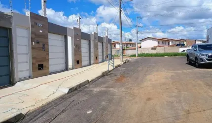 Casa com 2 quartos à venda na Flamengo, 1, Zabelê, Vitória da Conquista por R$ 190.000
