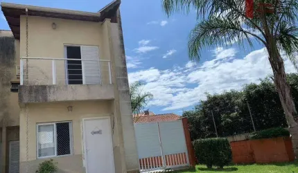 Sobrado em condominio fechado em São Roque, 2 dormitorios 3 4 vagas gragem