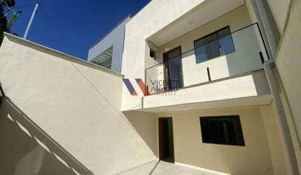 Casa à venda no bairro Monte Verde, 3 quartos.