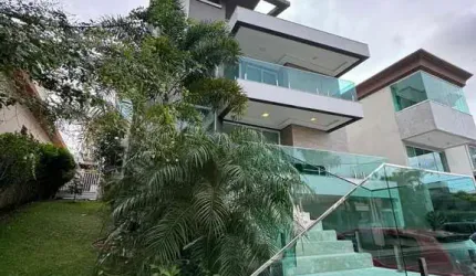 Casa em condomínio fechado com 5 quartos à venda no Alphaville II, Salvador  por R$ 4.500.000