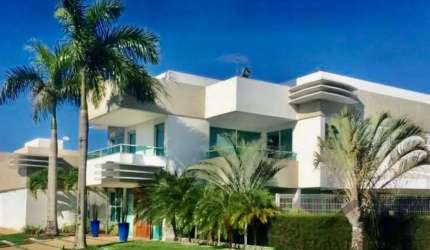 Casa em condomínio fechado com 4 quartos à venda na Rua das Azaléias, Alphaville II, Salvador por R$ 5.300.000