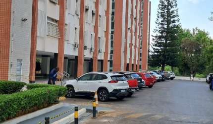 Vendo Apartamento 03 Quartos SQN 209 !!! 1.080.000 !!!