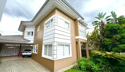 CASA EM CONDOMÍNIO FECHADO NO GLÓRIA