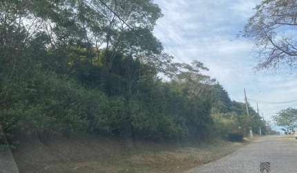 DOIS LOTES JUNTOS COM EXCELETE OPORTUNIDADE NO JARDIM GUANABARA.