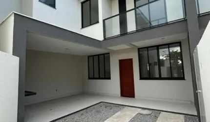 Moderno Duplex no Ouro Verde
