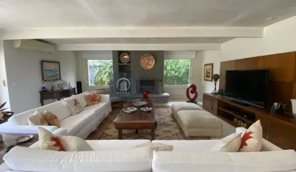 Casa Alto Padrão em Carlos Guinle, Teresópolis/RJ