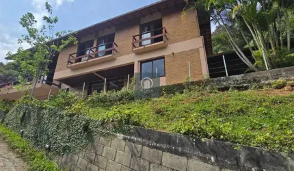Casa Duplex em Albuquerque, Teresópolis/RJ