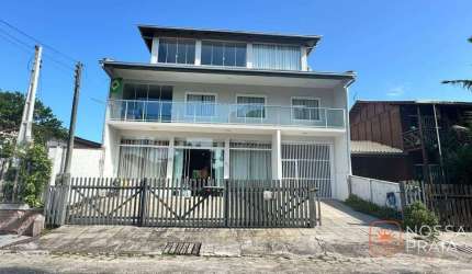 Sobrado com 5 dormitórios à venda, 400 m² por R$ 1.950.000,00 - Itapema do Norte Gleba - Itapoá/SC